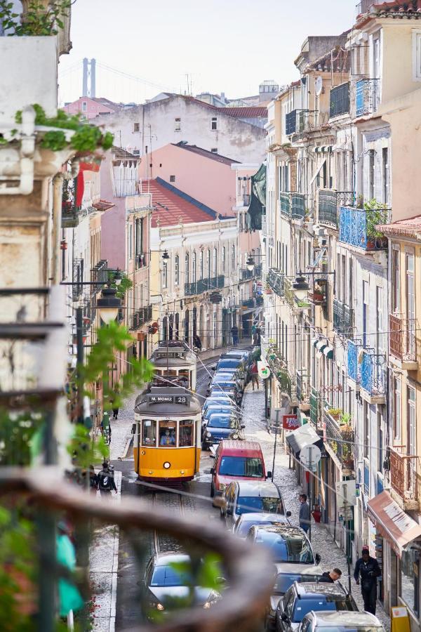 Spacious Bairro Alto Apartment With Courtyard, By Timecooler Lisboa Kültér fotó