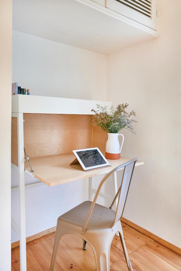 Spacious Bairro Alto Apartment With Courtyard, By Timecooler Lisboa Kültér fotó