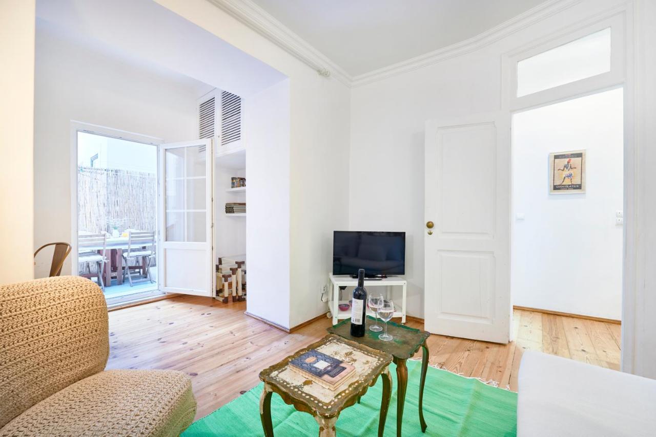 Spacious Bairro Alto Apartment With Courtyard, By Timecooler Lisboa Kültér fotó